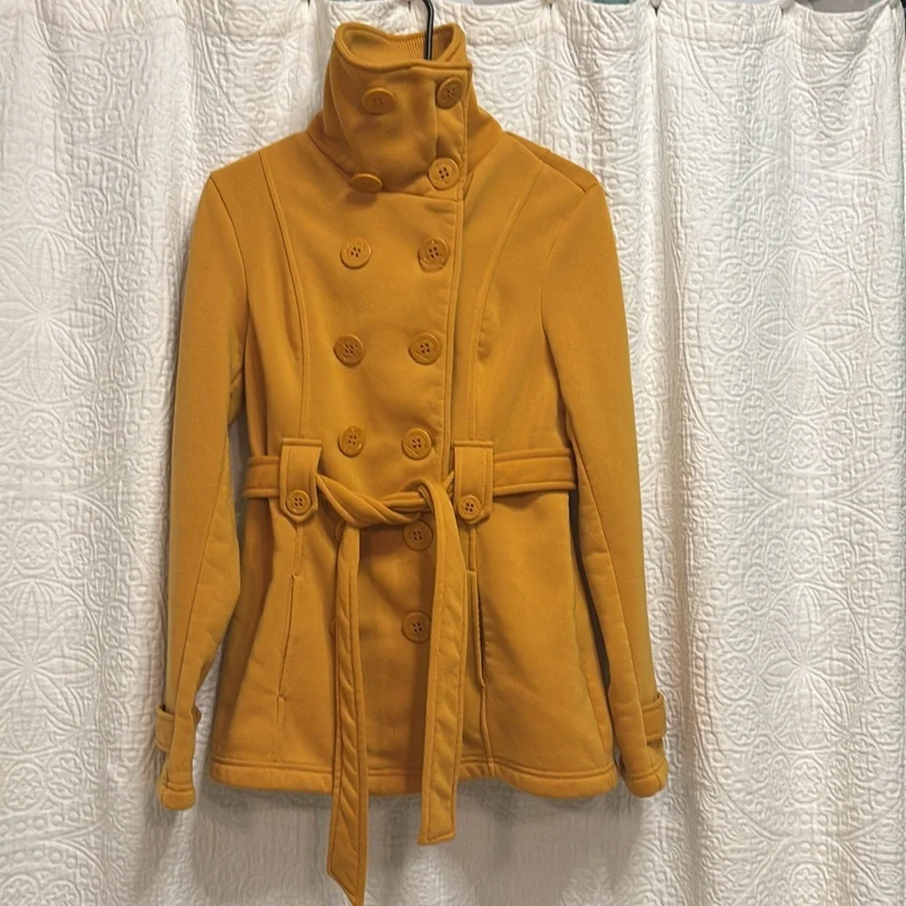 Cavalini Mustard Colored Pea Coat with Belt - Picture 8 of 10